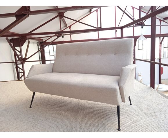 Italian sofa from the 50s