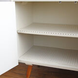 Shoe cabinet