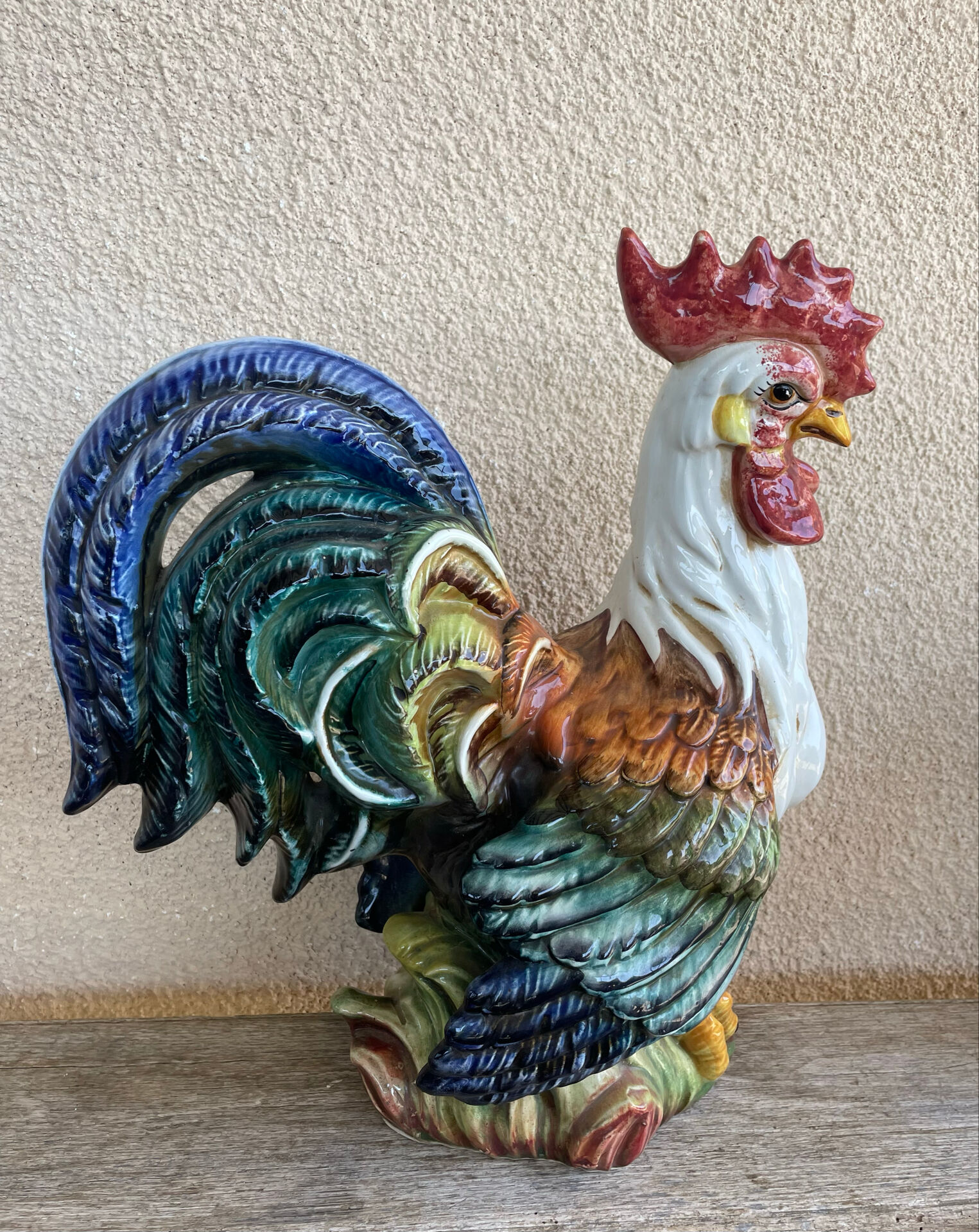 Grande porcelain coq sculpture Italy