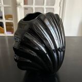 ceramic shell vase 1980