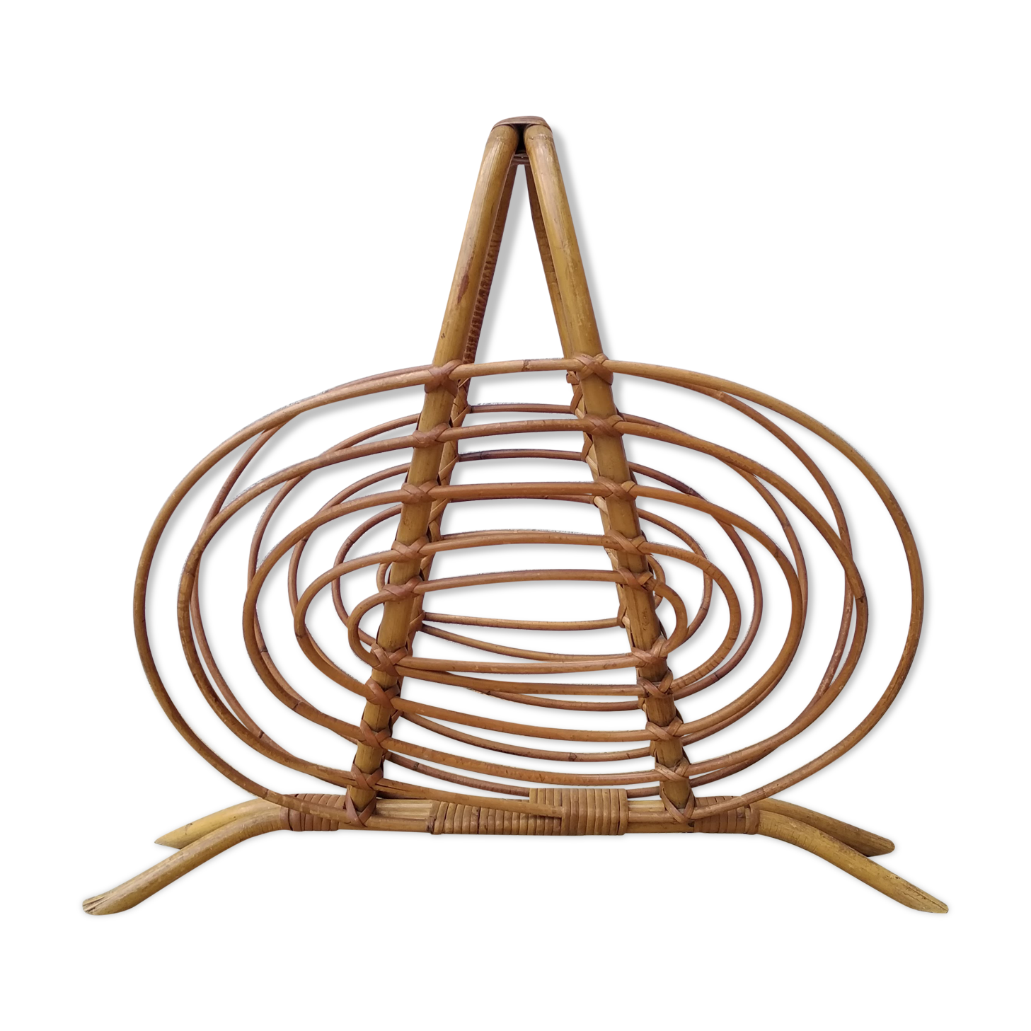 Rattan magazine holders