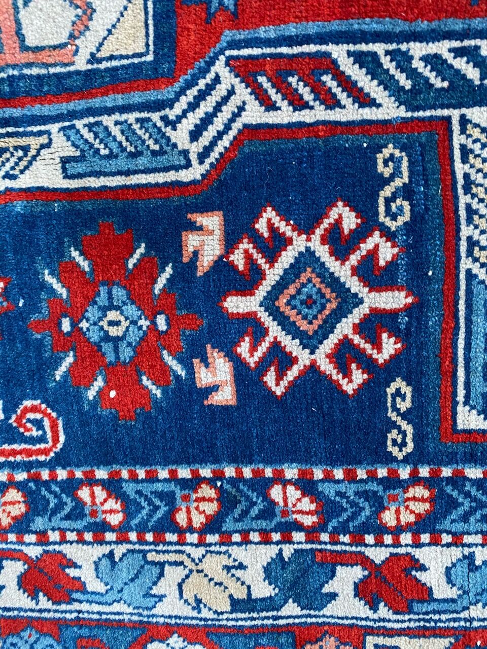 Vintage carpet of the chirwan Caucasus 115x195 cm