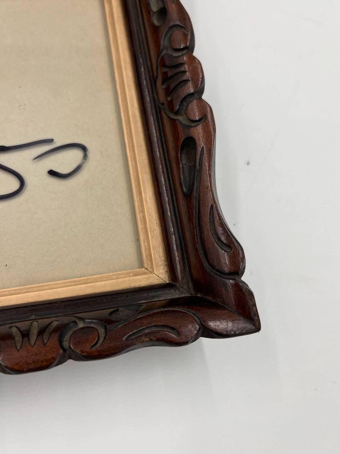 Lot de trois cadres en bois