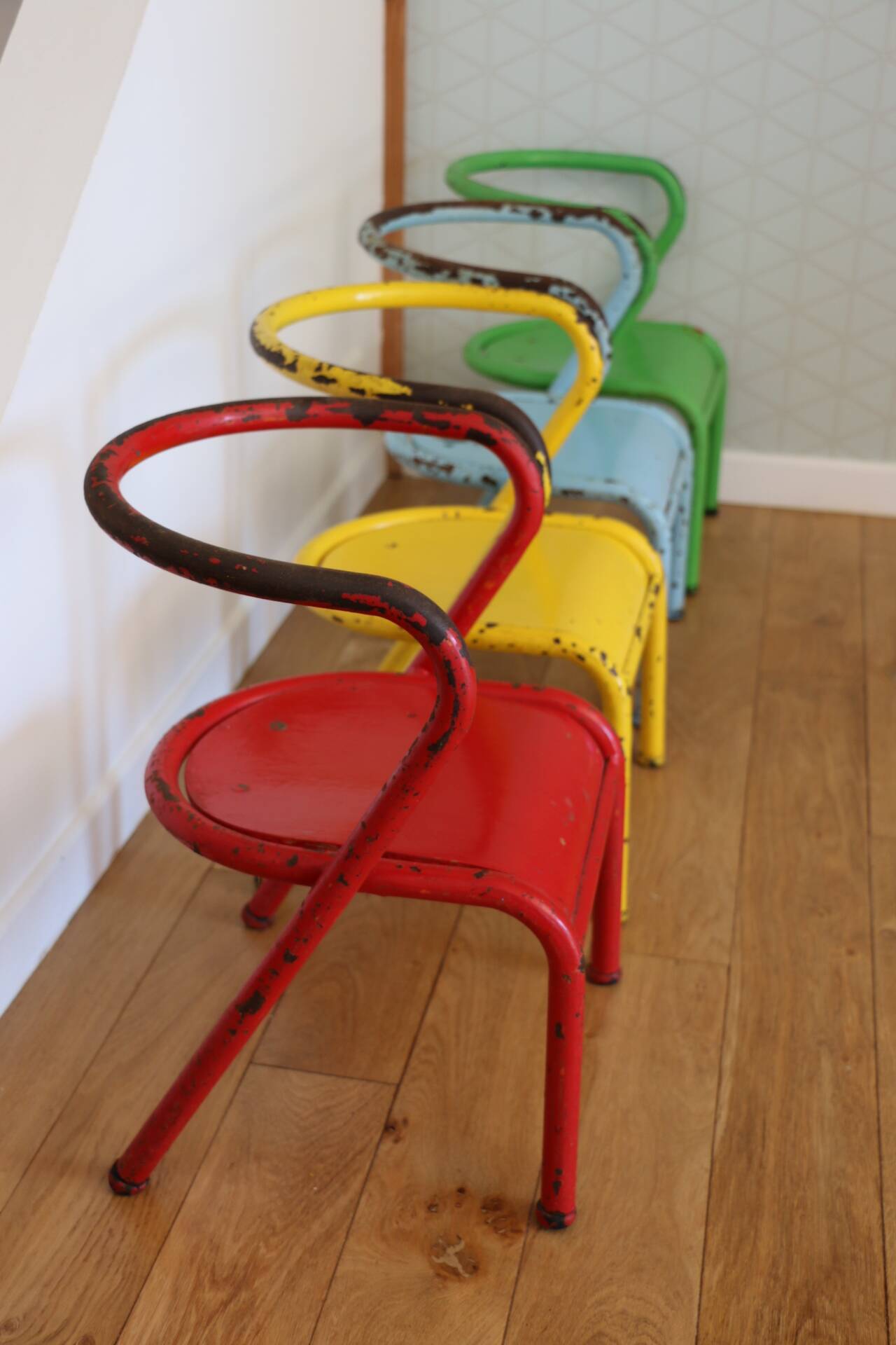 Jacques Hitier children's chair red