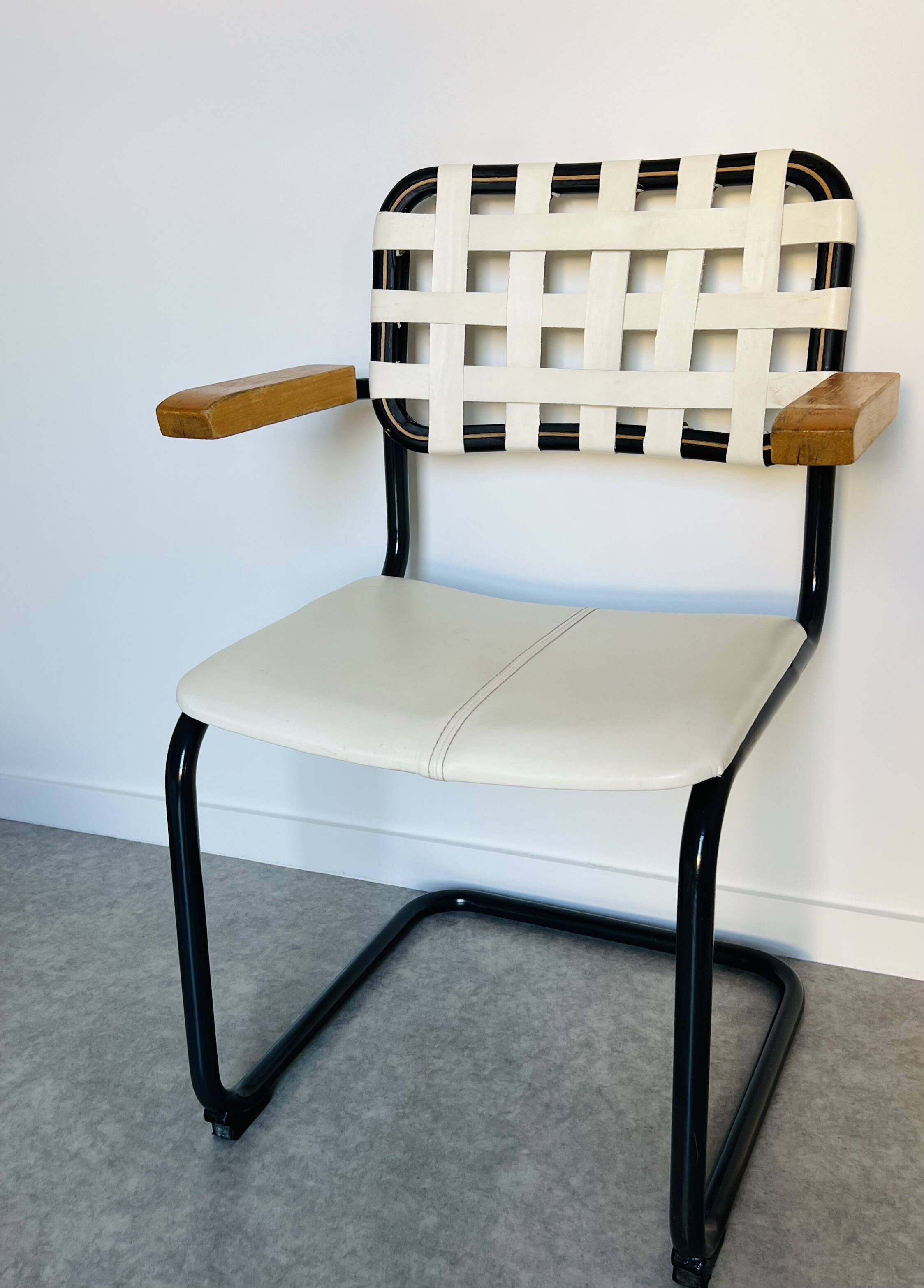 Marcel Breuer style leather chair
