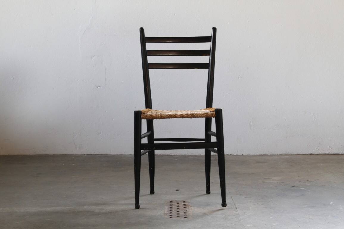 Vintage set of 8 Italian papercord black dining chairs, woven seat, 1950s