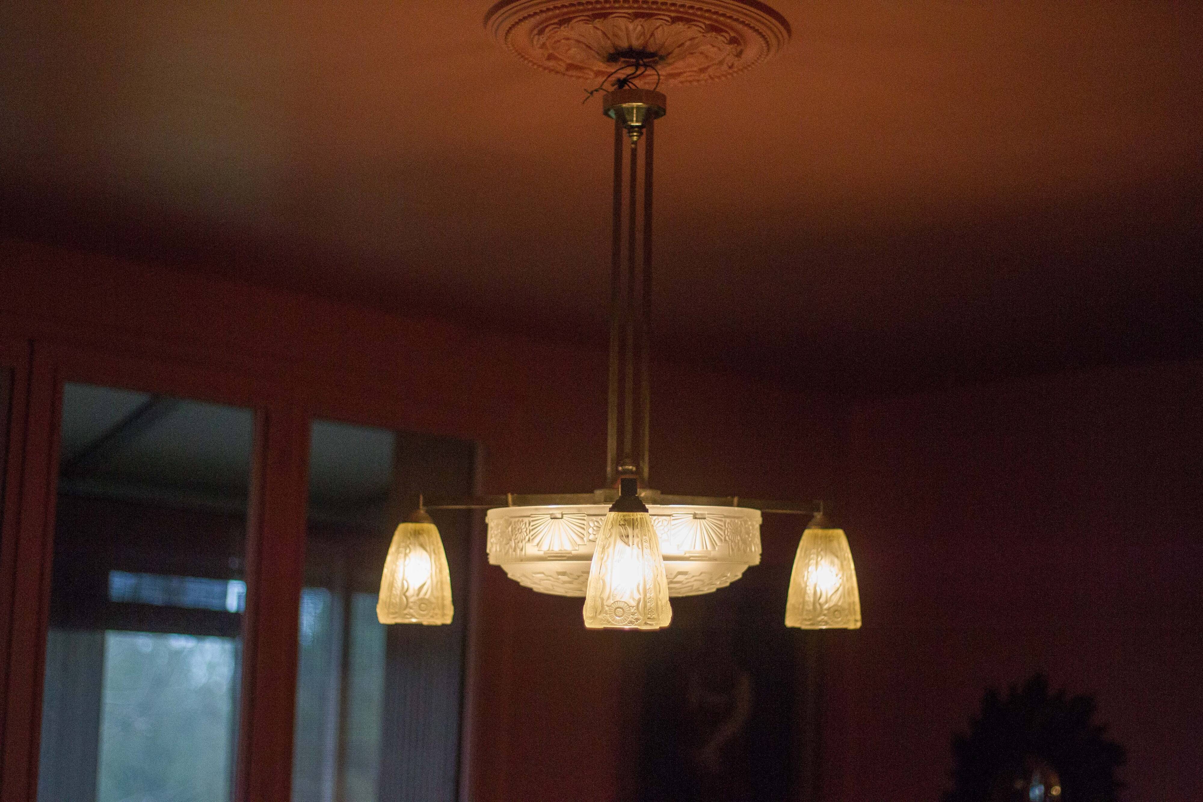 Art deco nickel plated bronze chandelier with art deco tulip glass, ceiling lamp, art deco pendant light, 30