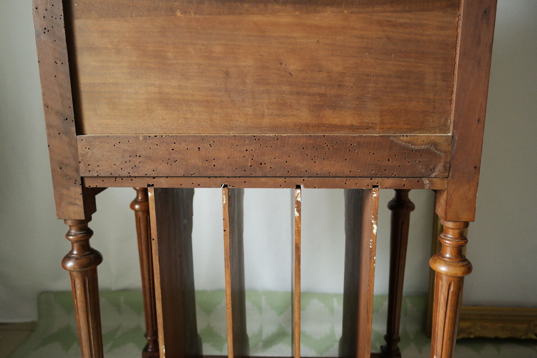 Louis XVI style music cabinet in walnut, 20th century.