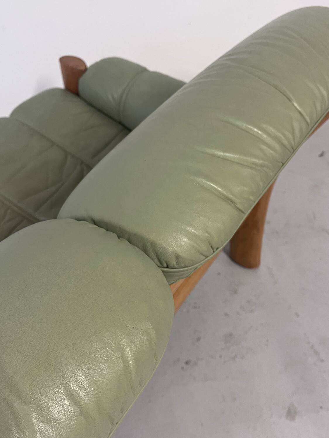 Canapé norvégien deux places des années 1980