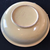 Paris ceramic dish with slip decoration, by Suzy Coste