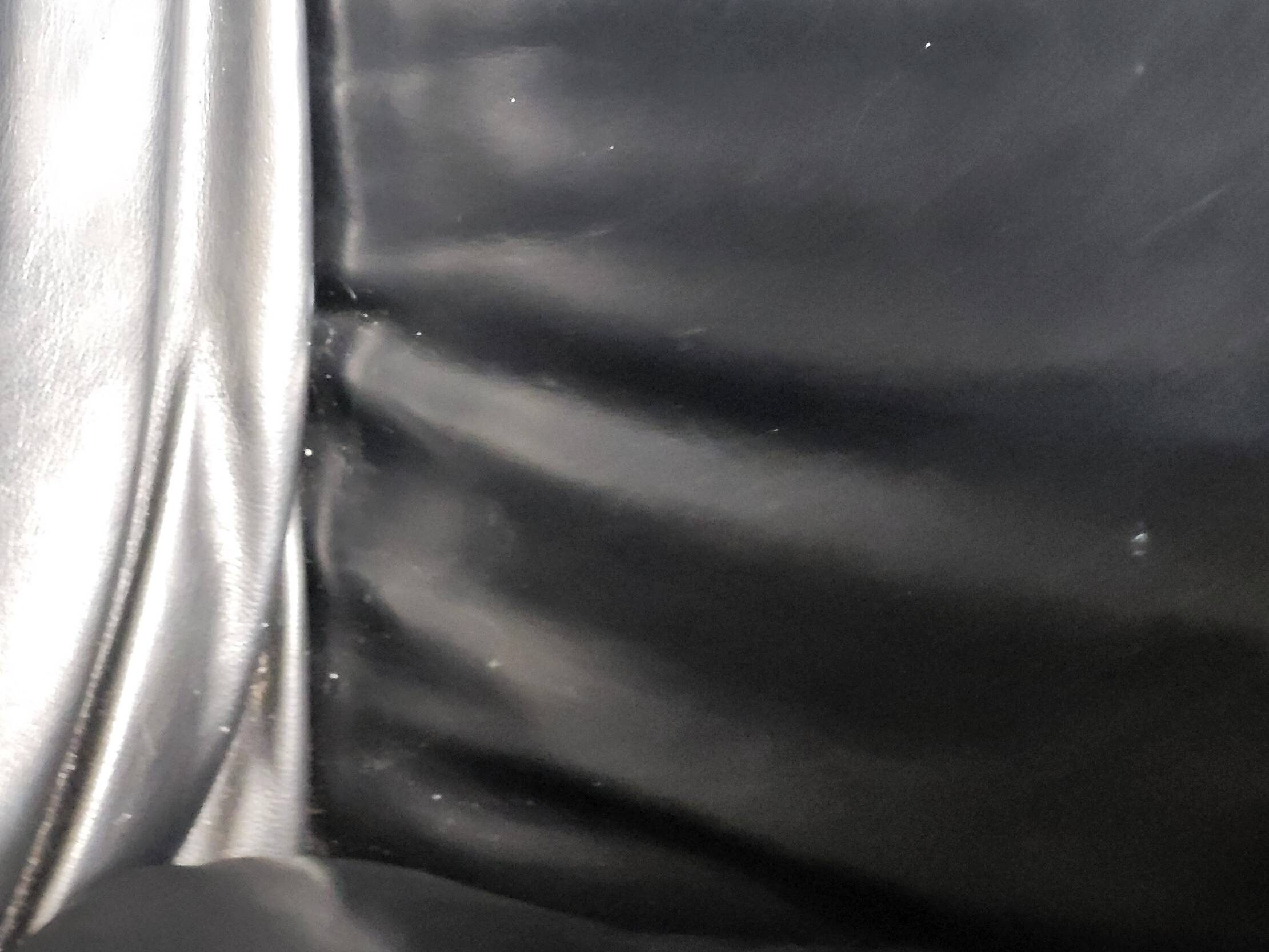 Pierluigi Cerri sofa model Pause signed Poltrona Frau in Black leather Design