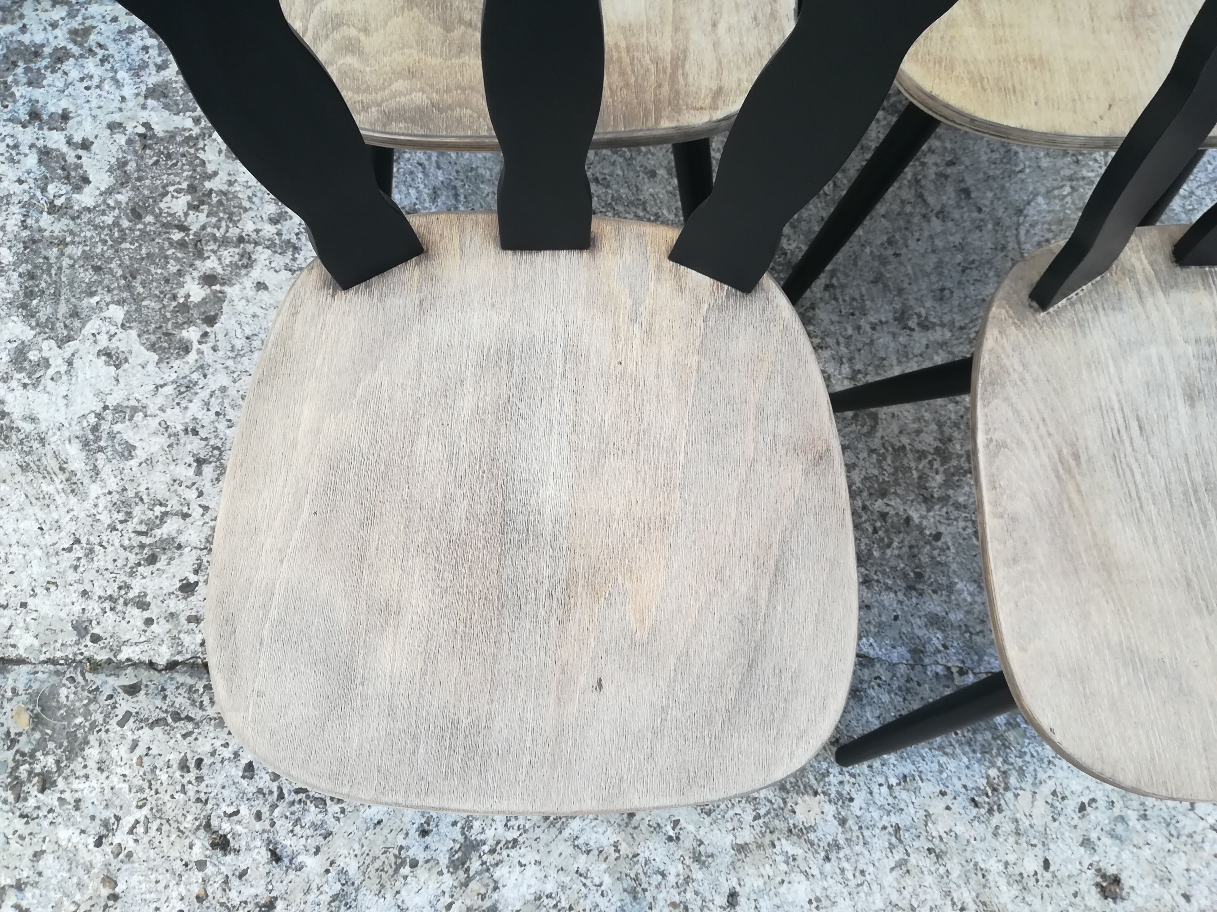 Lot of 12 bistro chairs