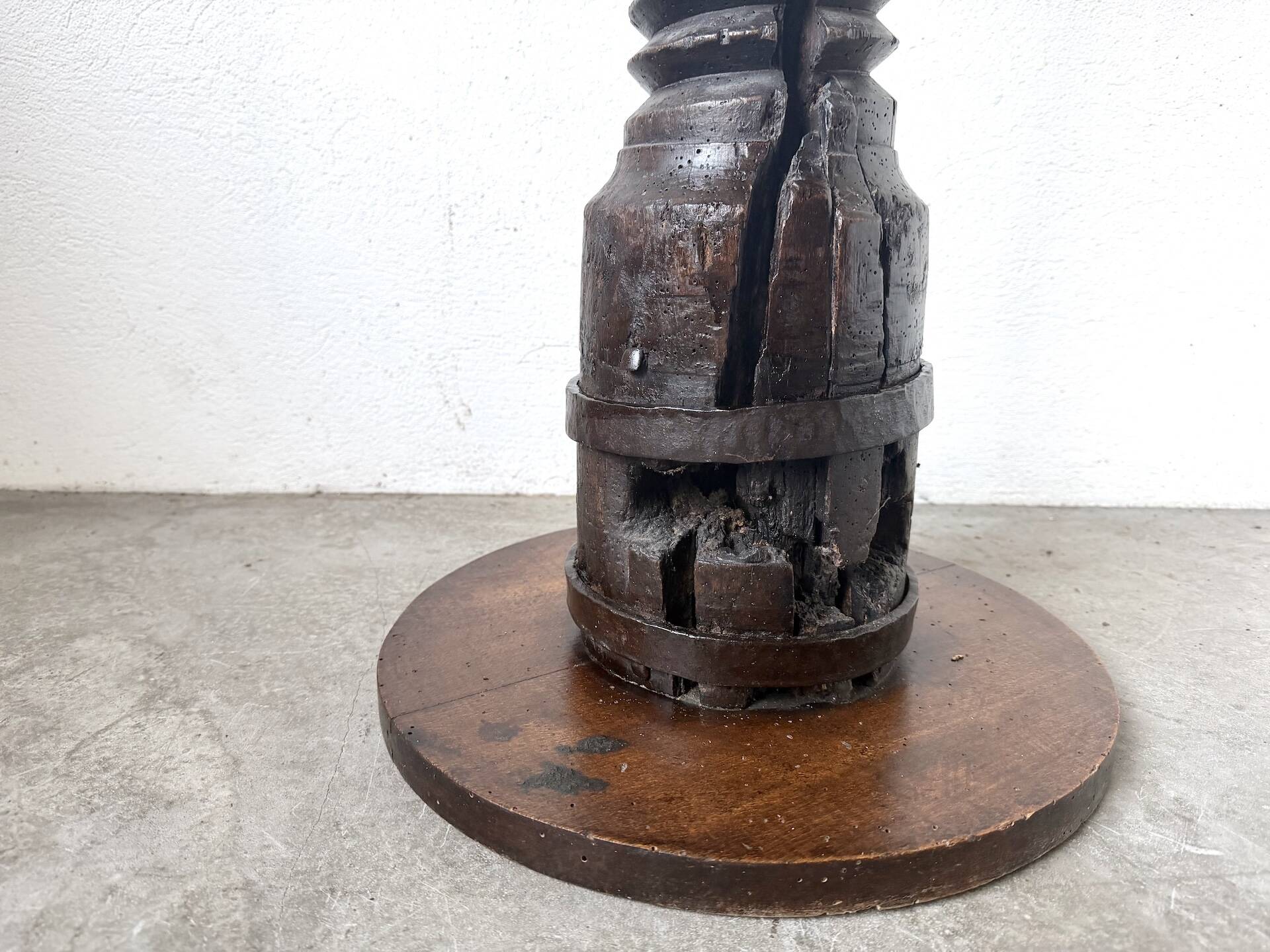 Solid oak press stool, metal base, 19th century.