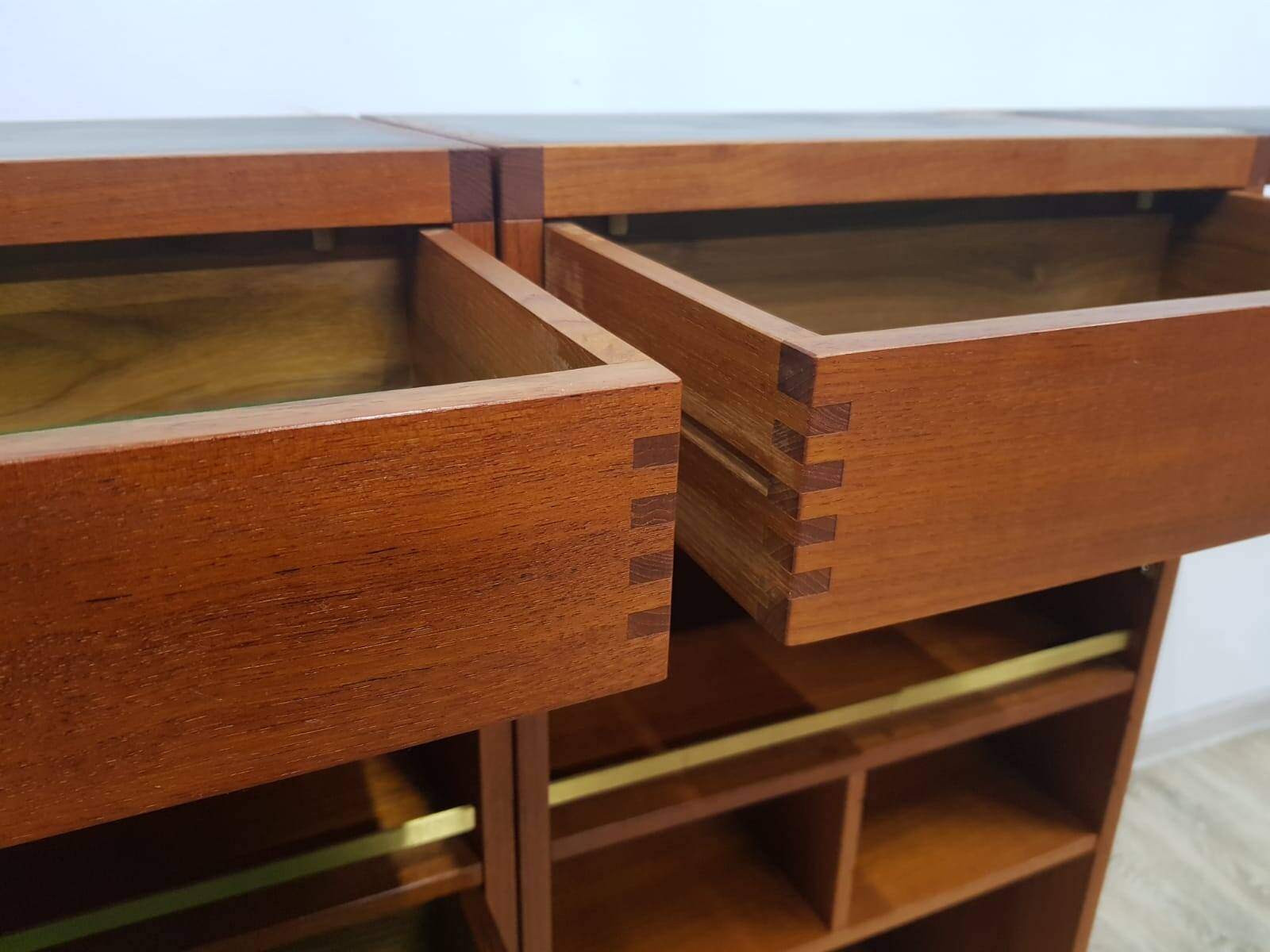 Design / Barek Teak Dyrlund / Reno Wahl Iversen / Danemark, années 1960