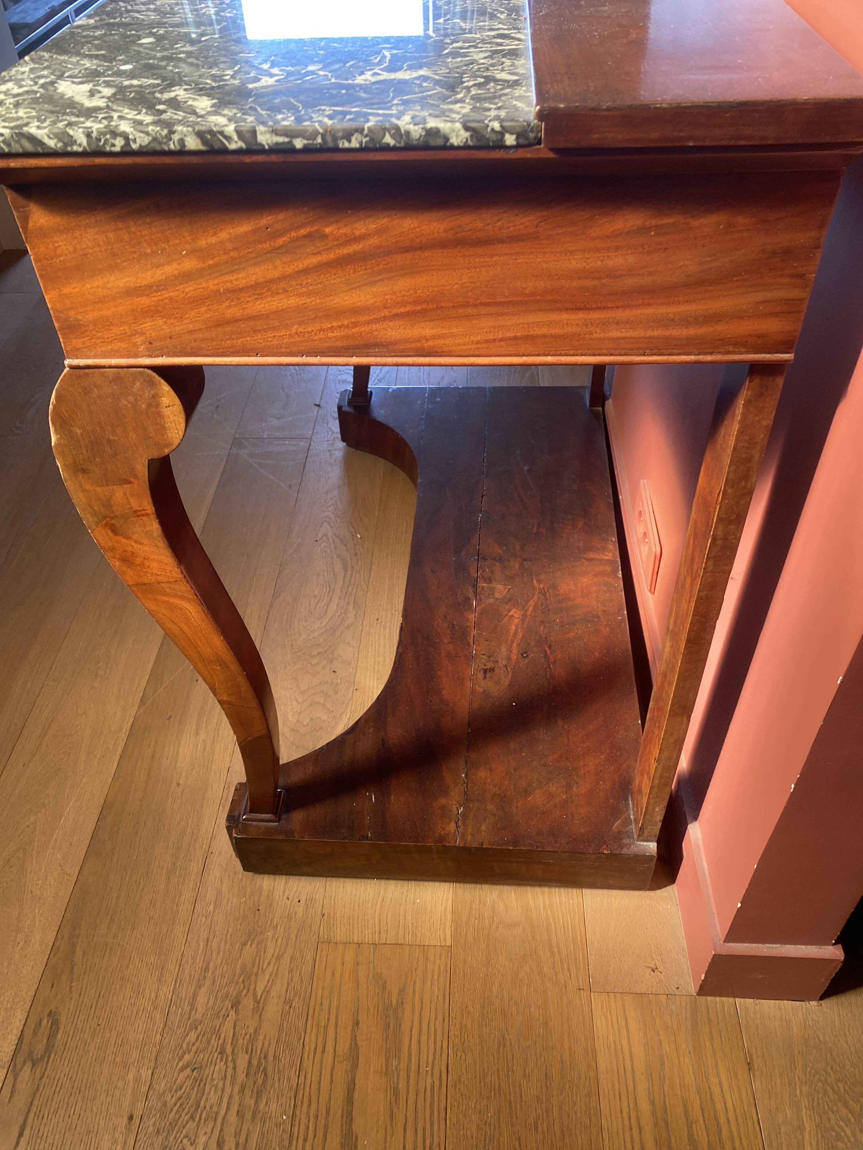 console de style Restauration