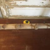 Wall coat rack with 4 hooks in raw wood