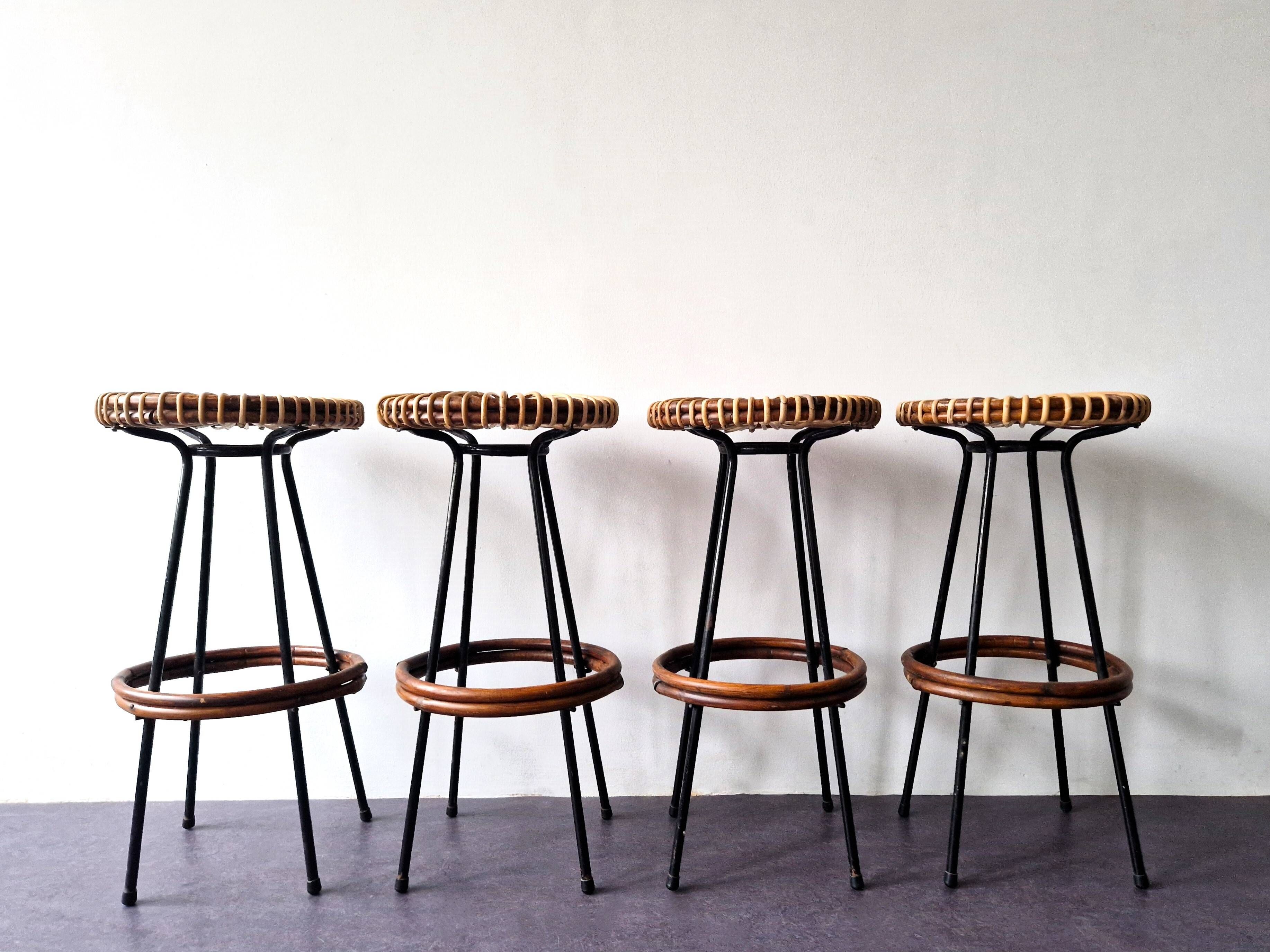 Ensemble de 4 tabourets en rotin pour Rohé Noordwolde, Pays-Bas 1960