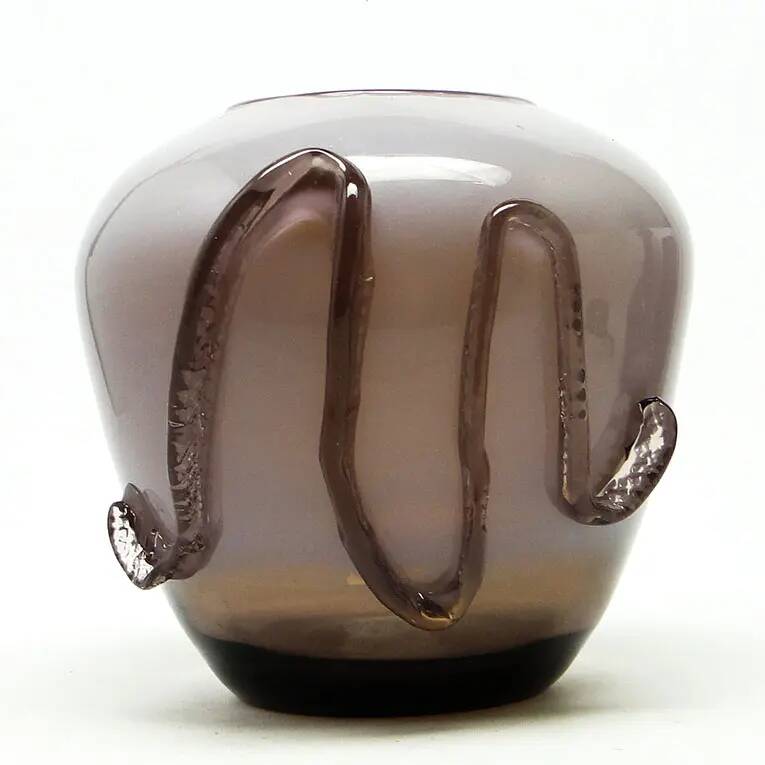 Vase, Polish modernism, purple glass, designed by J. Słuczan-Orkusz, Poland, 1970s