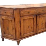 Ancient Venetian grand buffet from the 18th century in solid cherry wood.