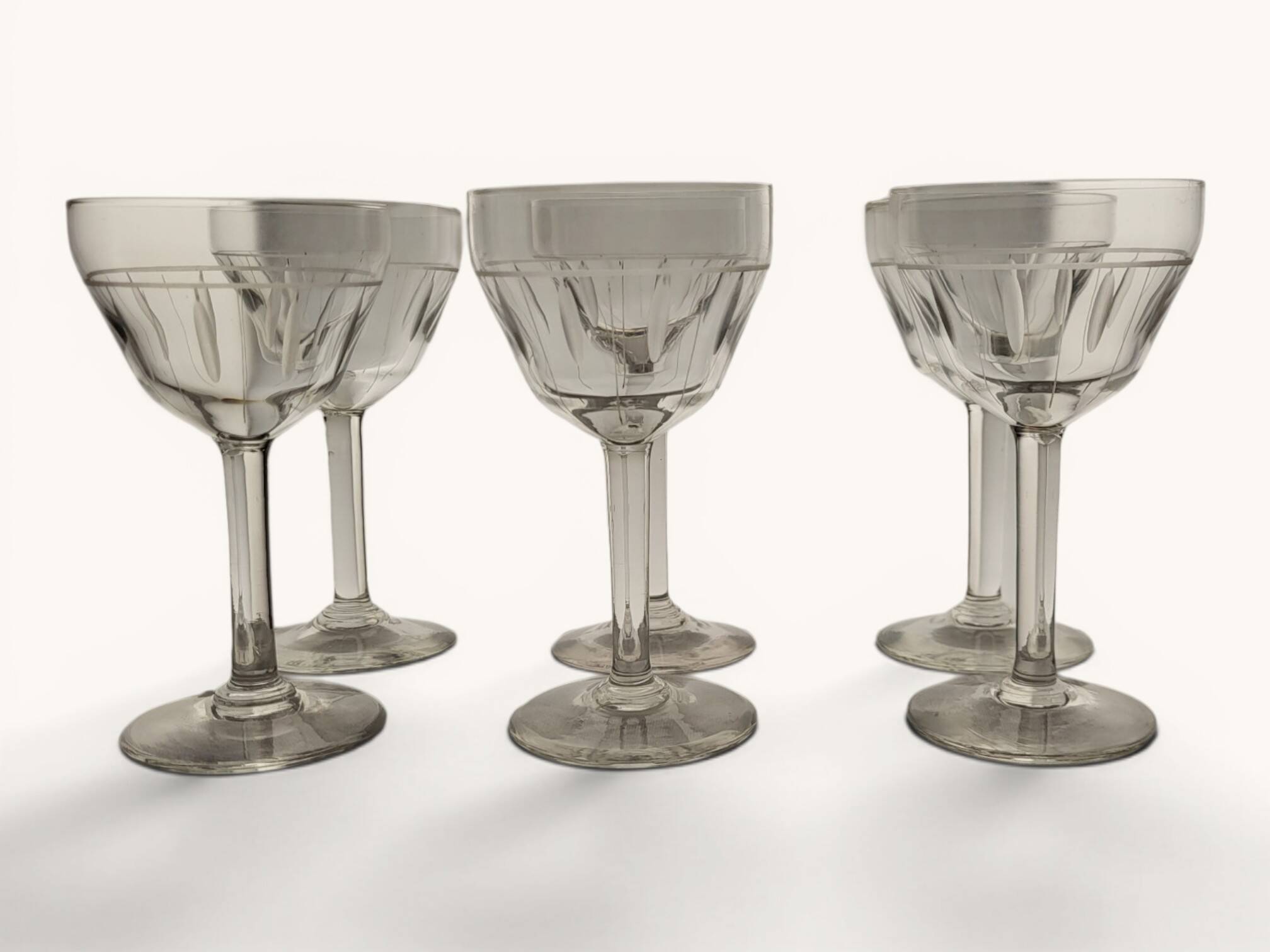 6 Art Deco red wine glasses
