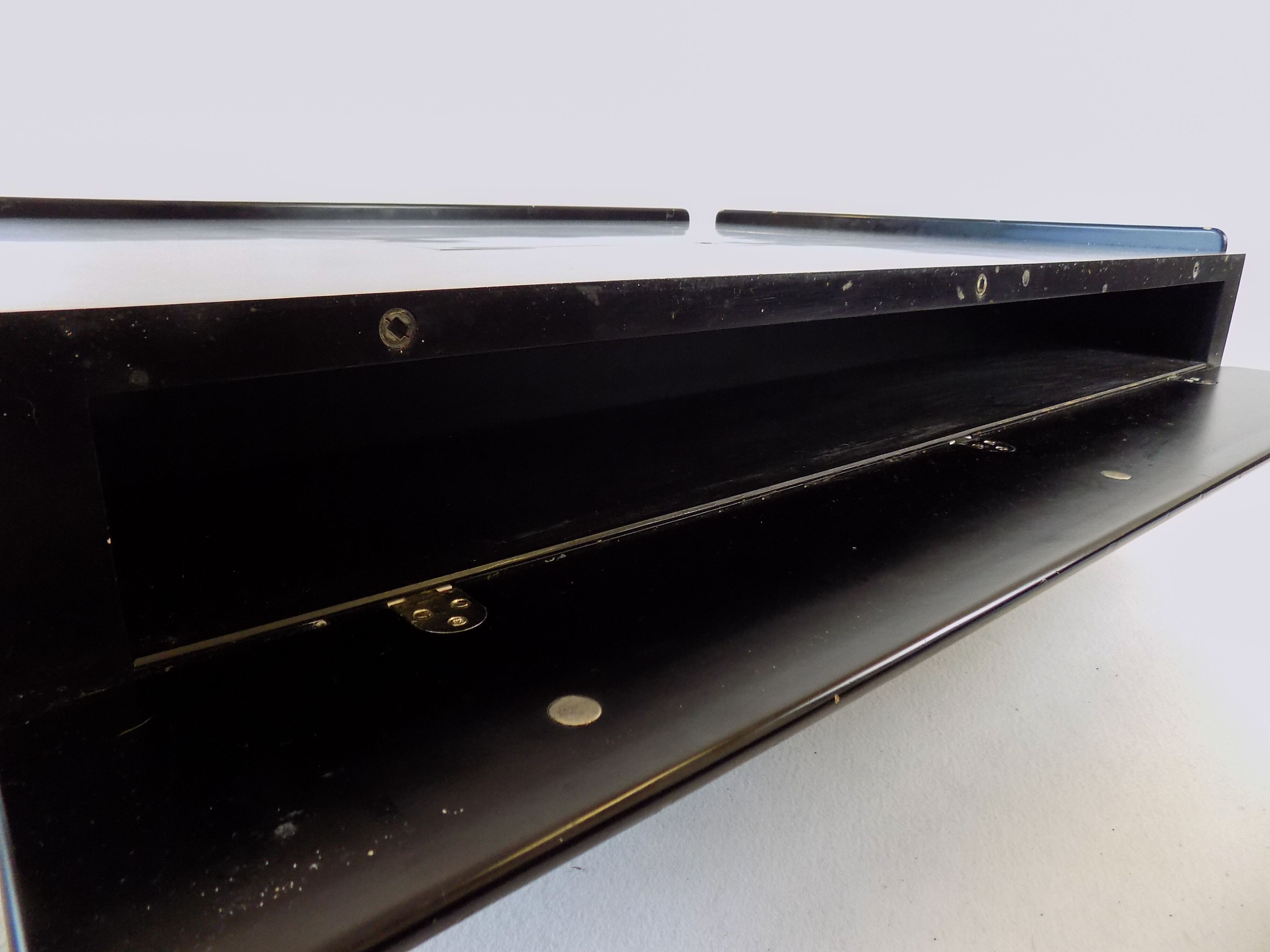 Gavina Caori coffee table by Vico Magistretti