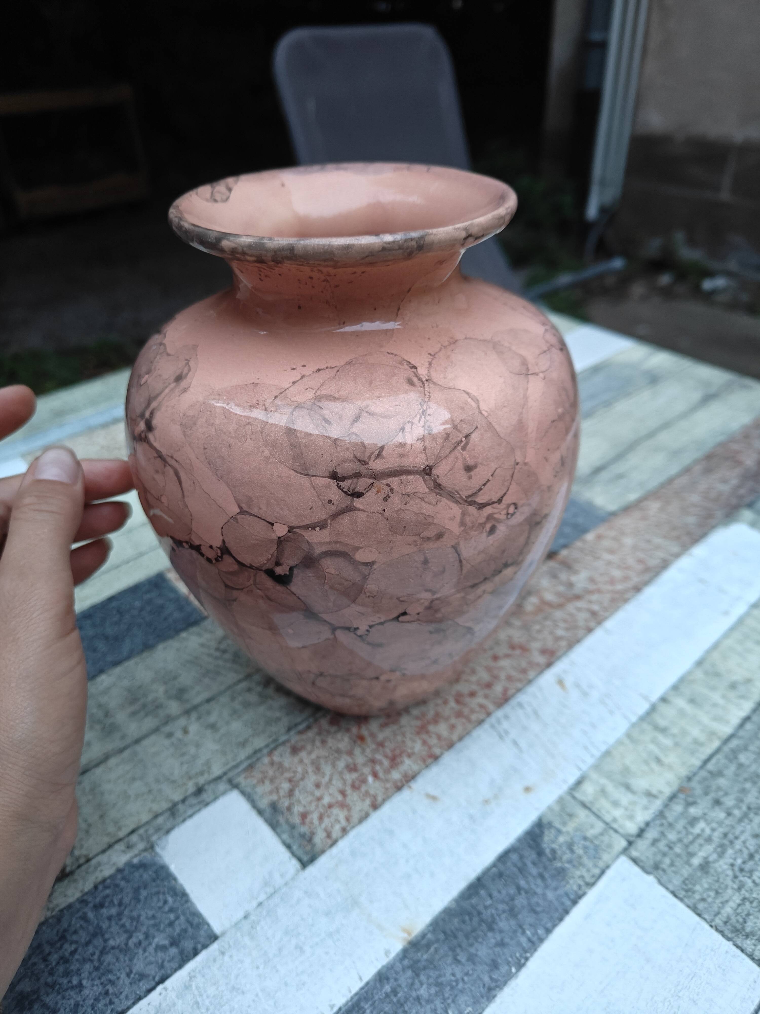 Vintage ceramic vase - powder pink / peach with pearlescent and marbled effect /