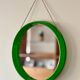 Miroir rond en plastique vert, années 70
