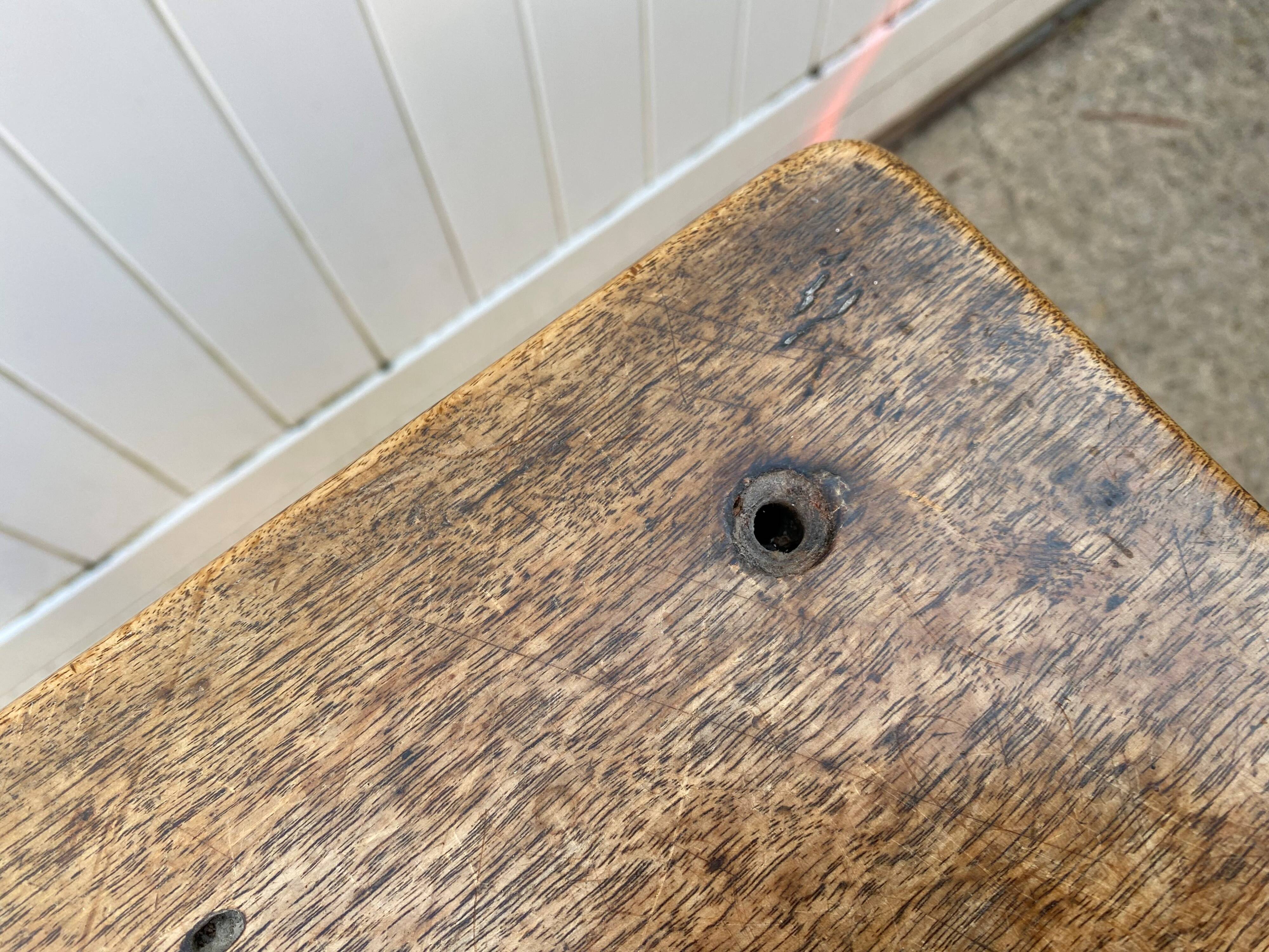 Oak desk with 1 drawer, 65x52cm