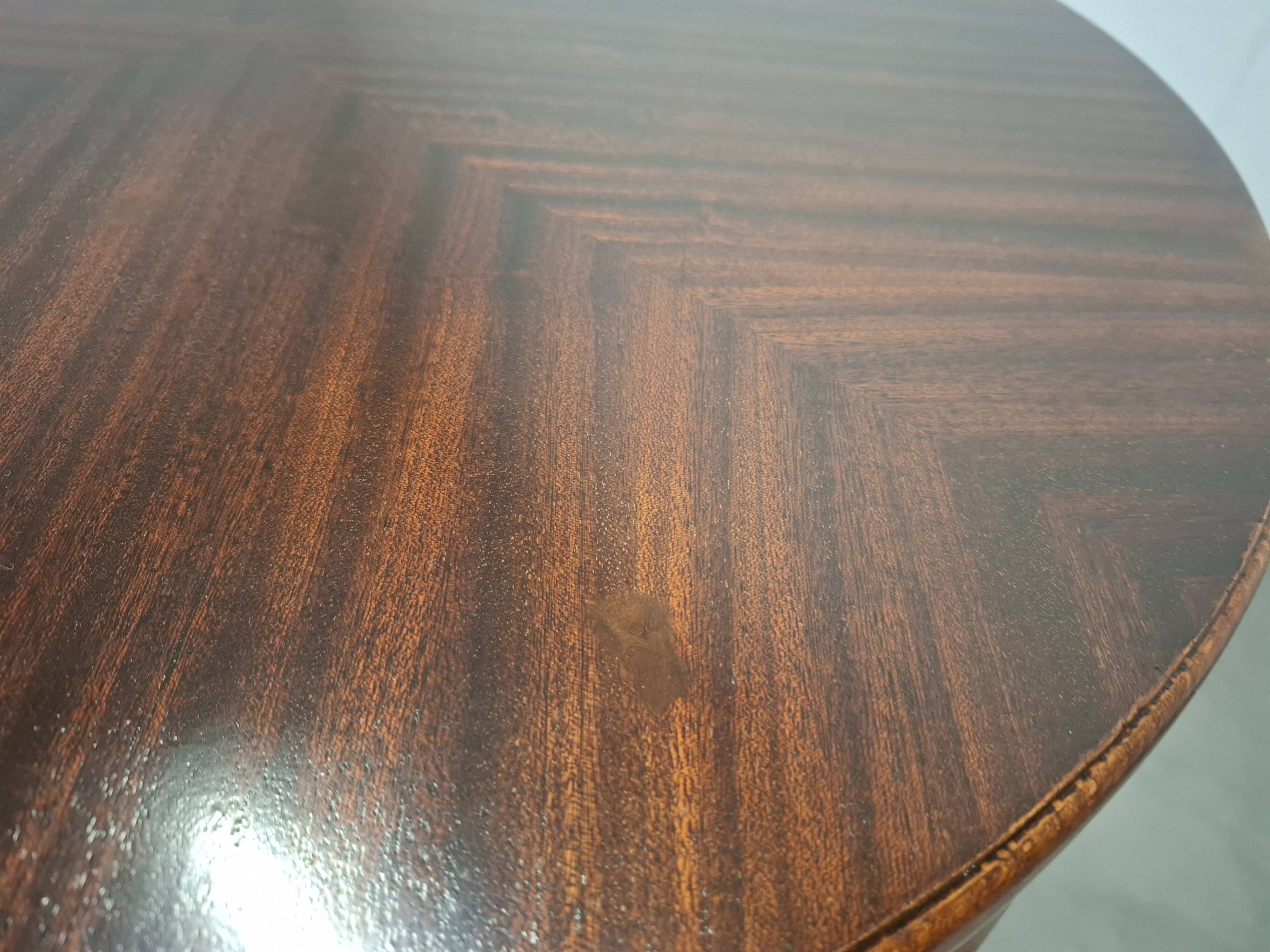 1930s Czechoslovak Art Deco Round Table in Wood and Veneer