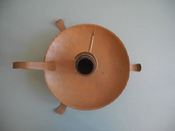 ancien bougeoir queue cochon rat cave cuivre old candle holder candlestick
