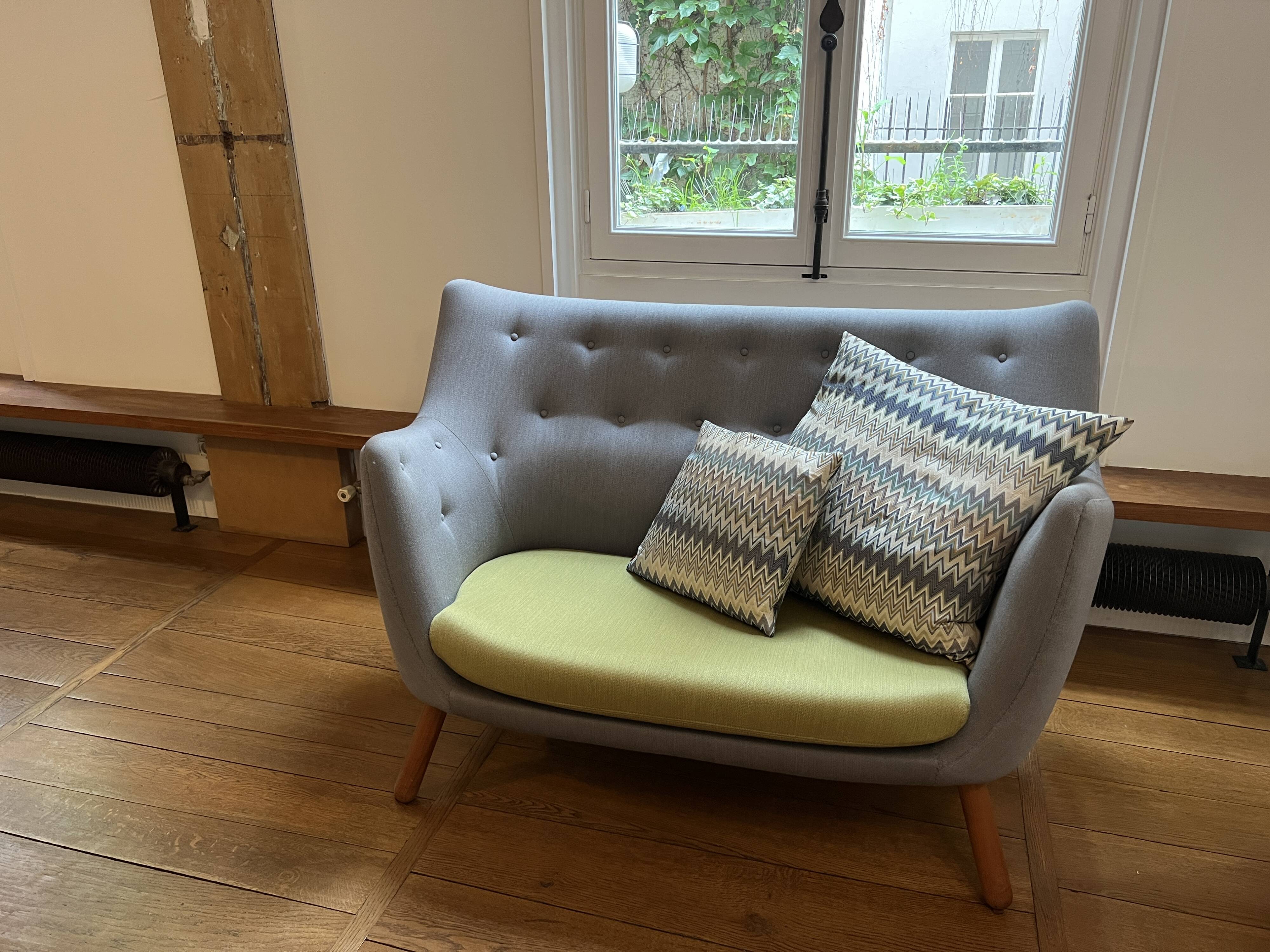 Sofa Poet Finn Juhl