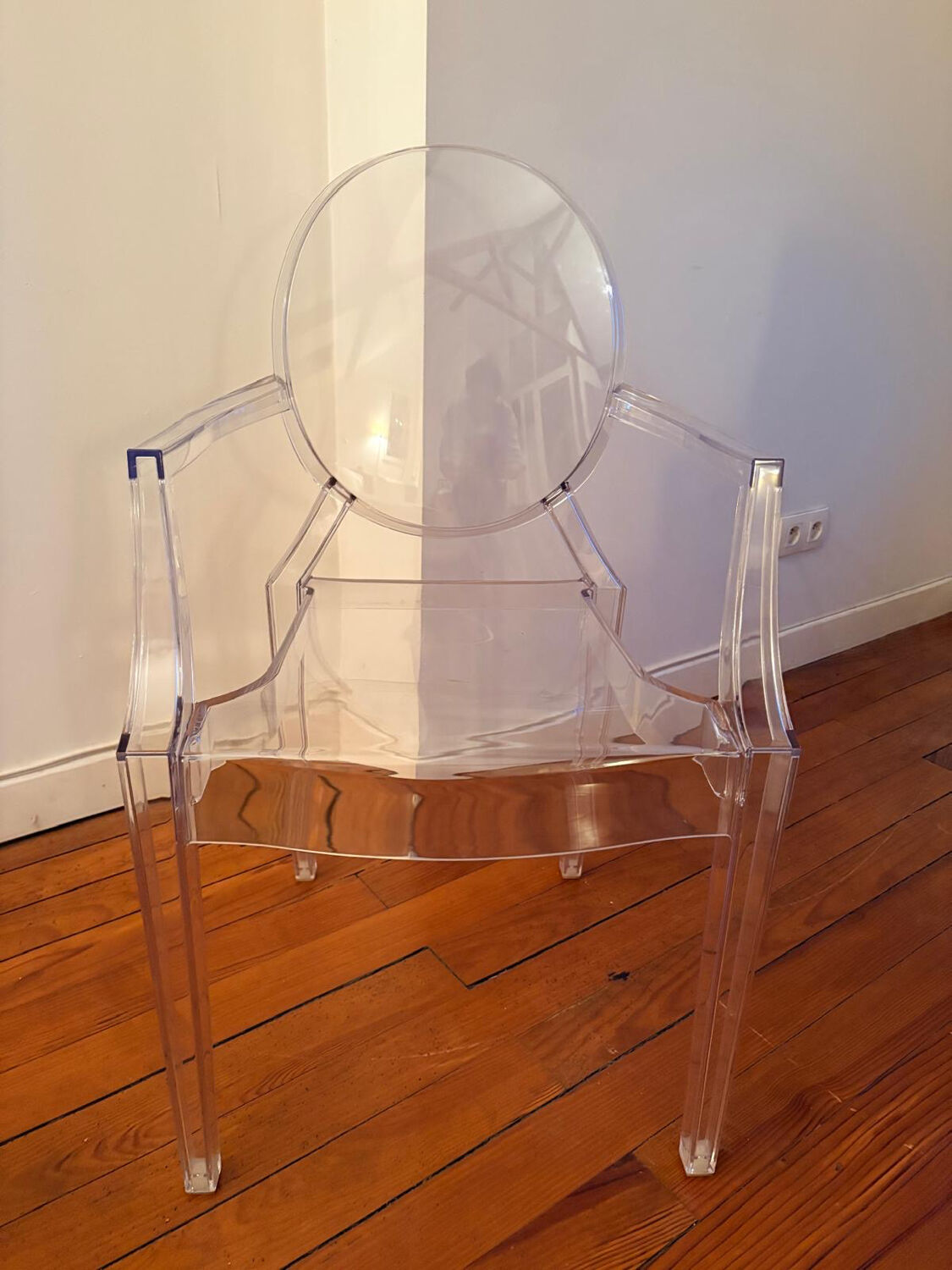 Kartell Louis Ghost Chair