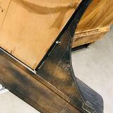 Fifth wheel console and art deco mirror