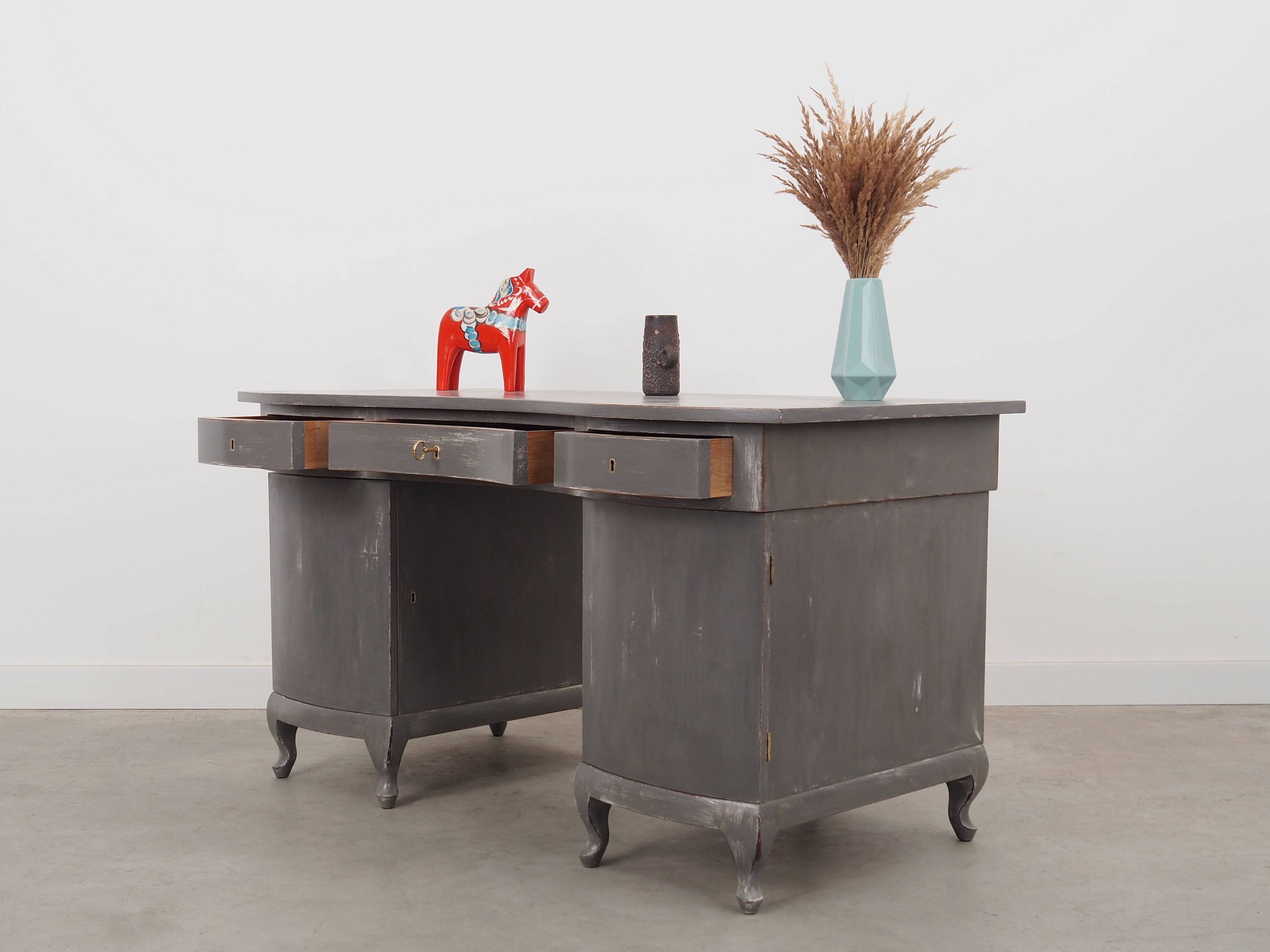 Bureau en acajou, design danois, années 1960, production : Danemark