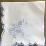 Lot de 10 serviettes en coton broderies bleues