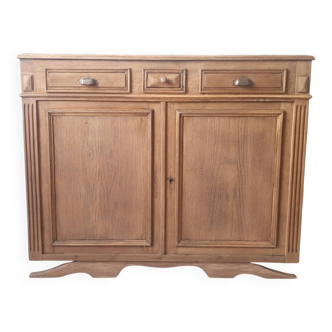 Old buffet