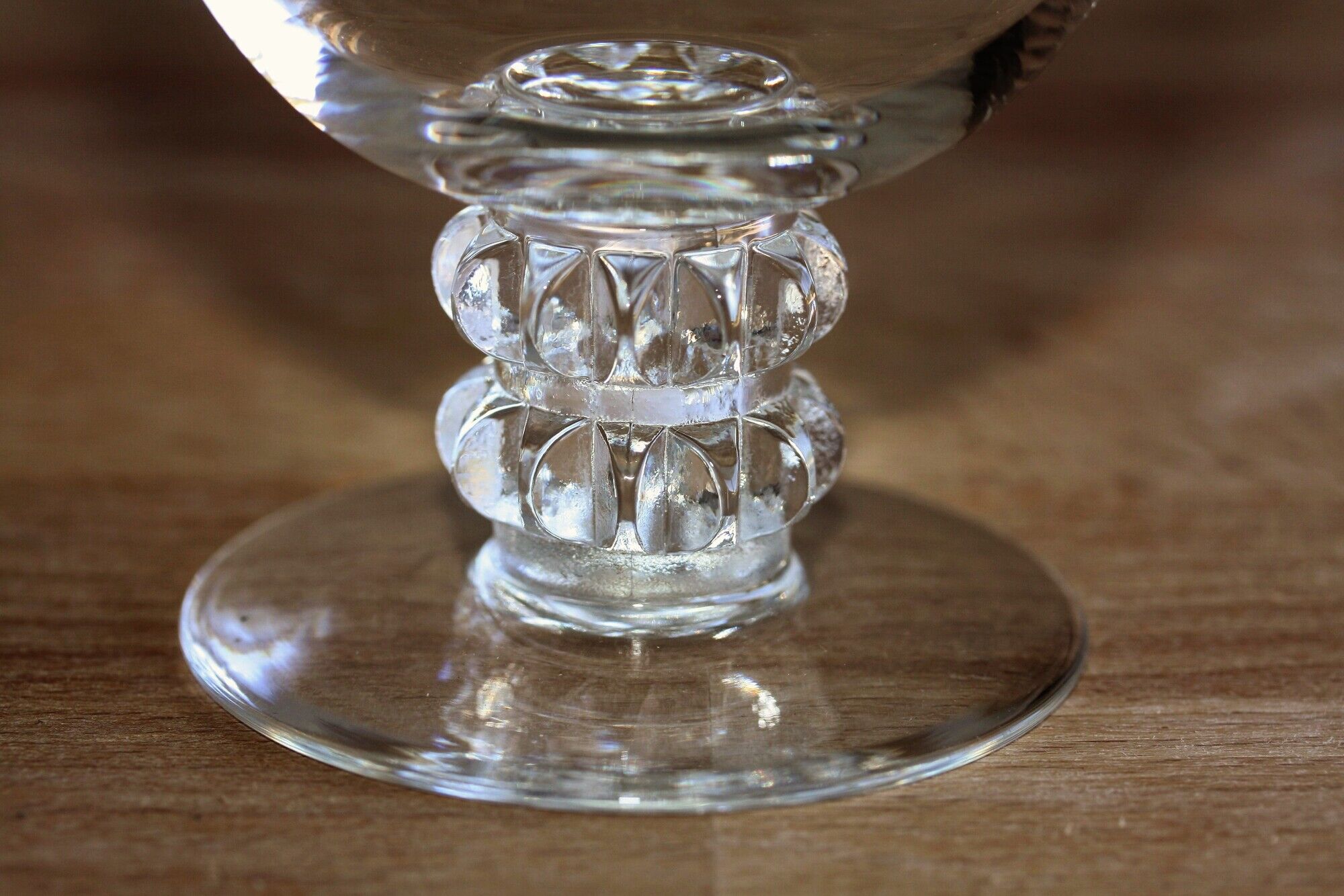 Series of 6 Lalique crystal wine glasses model Vougeot