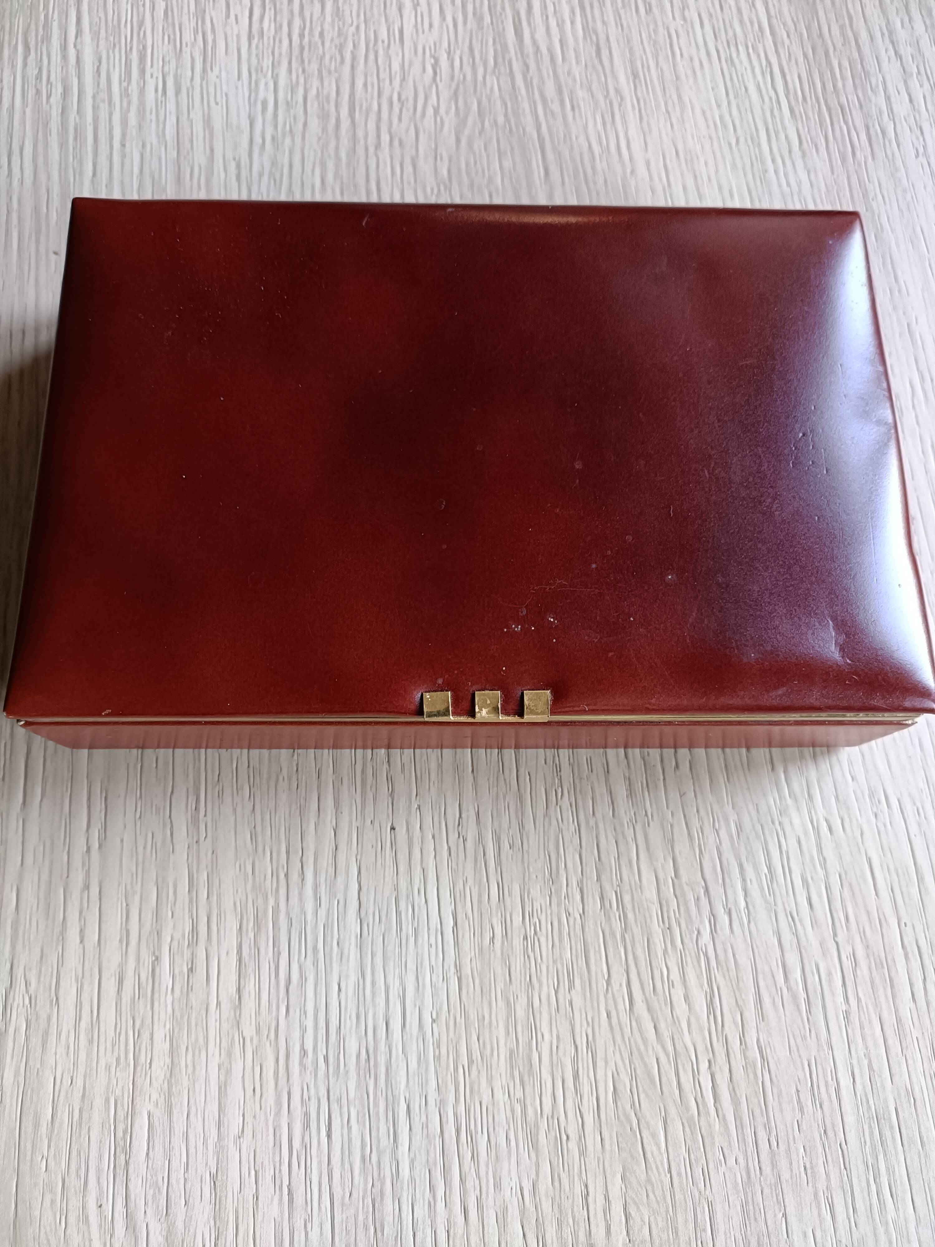 Le Tanneur leather cigar box