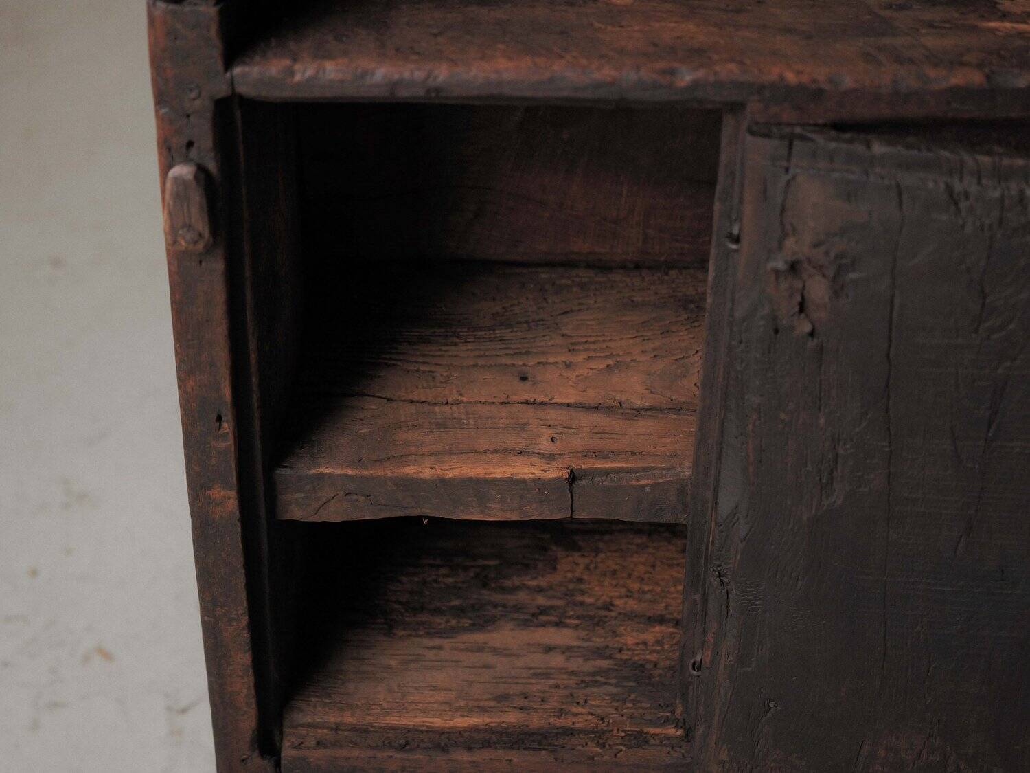 Mountain furniture in solid wood, Folk Art, 19th century
