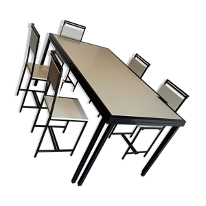 ensemble de salle à