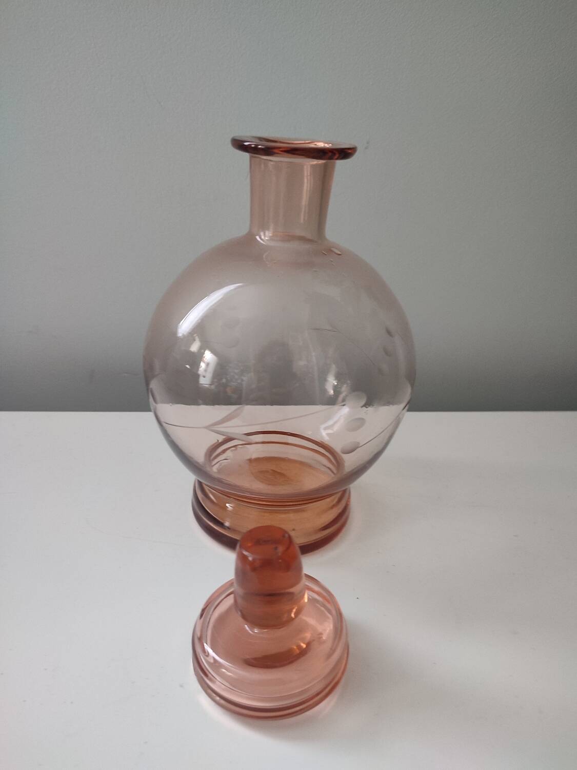 Decanted wine whiskey carafe