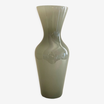 Vase opaline gris vert