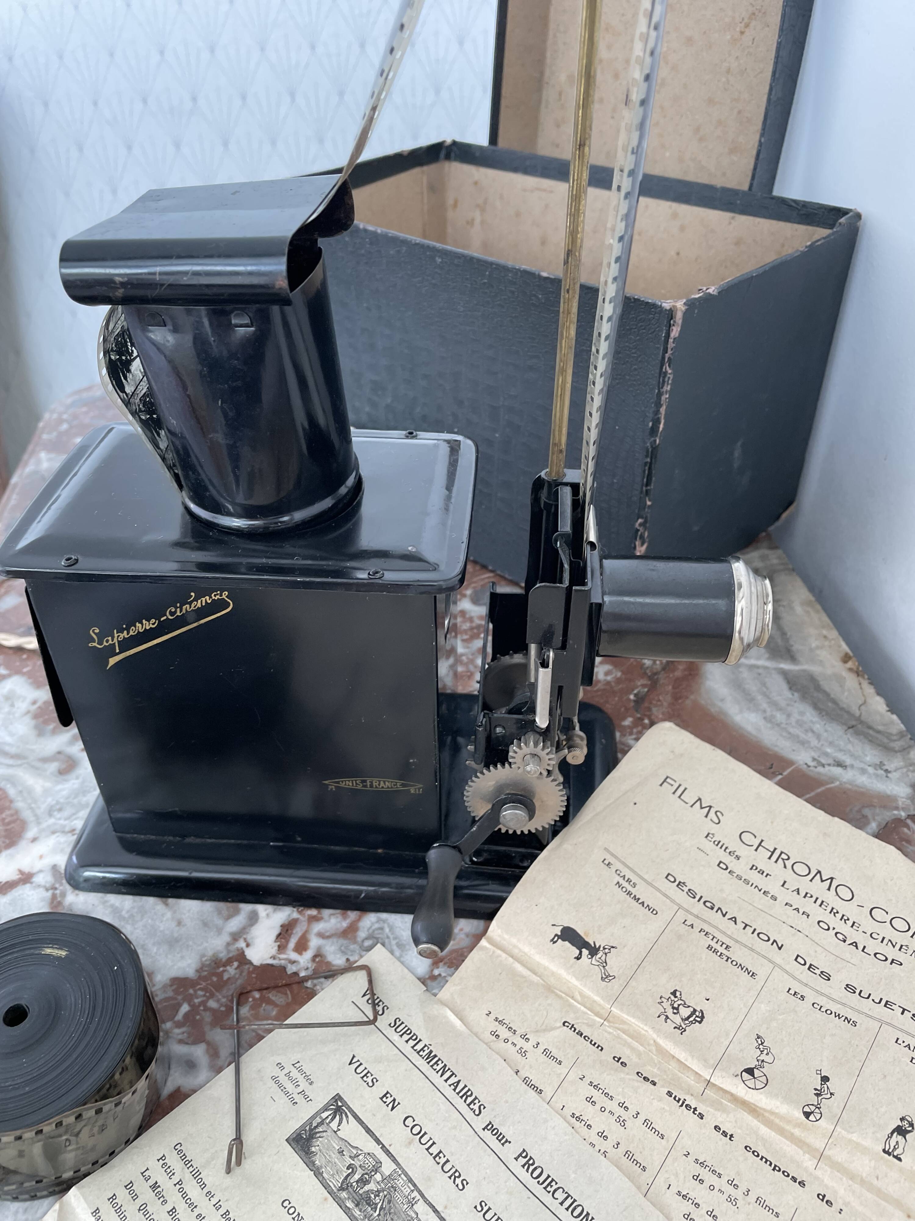 Projector, Magic lantern, cinema, Lapierre-cinéma, Unis-France, 1915
