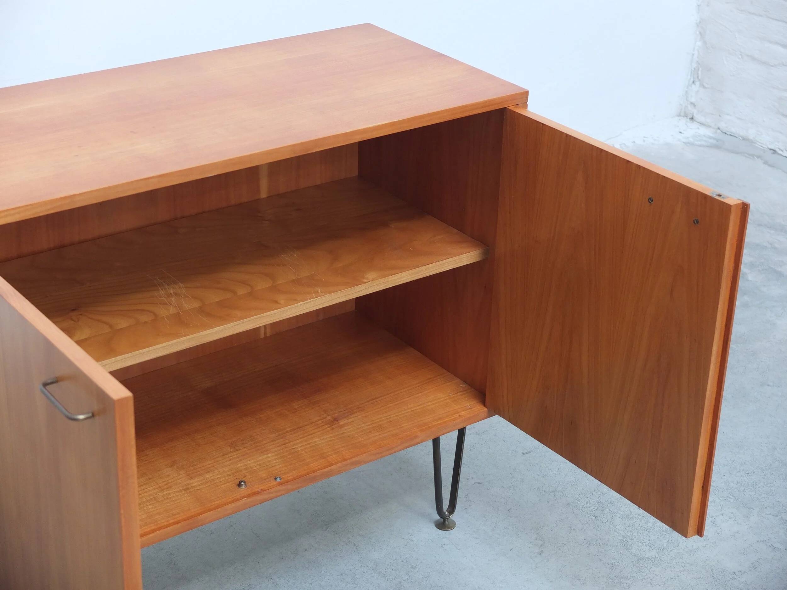 Pair of honey coloured cabinets by Alfred Hendrickx for Belform, 1950s
