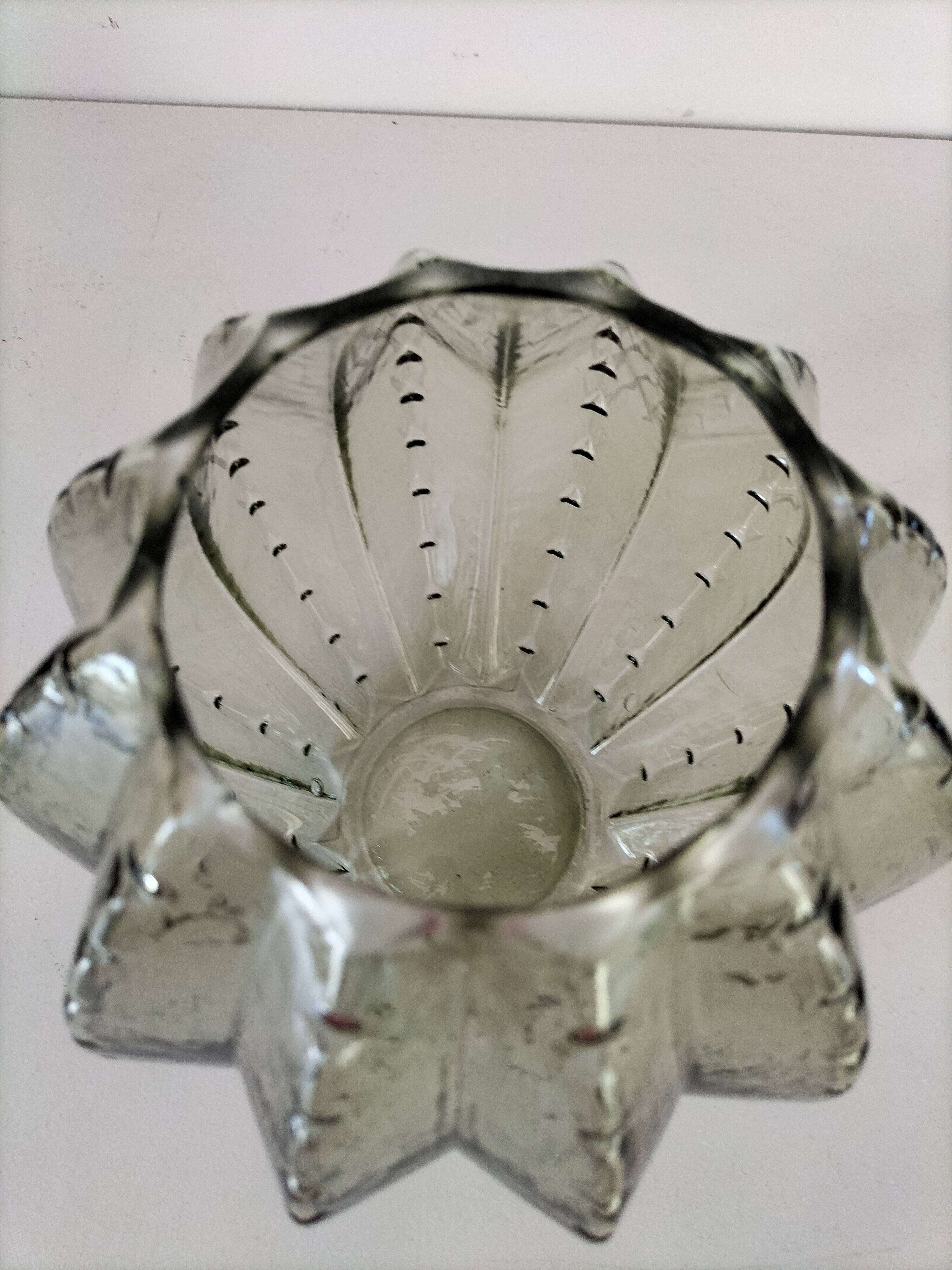 Cactus-look ball vase