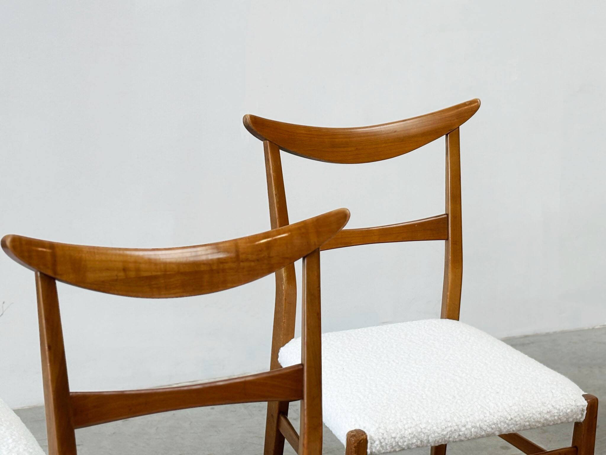 Set of six walnut Lübke dining chairs