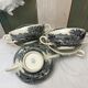 5 bols à oreilles en porcelaine Wedgwood modèle "Lugano"
