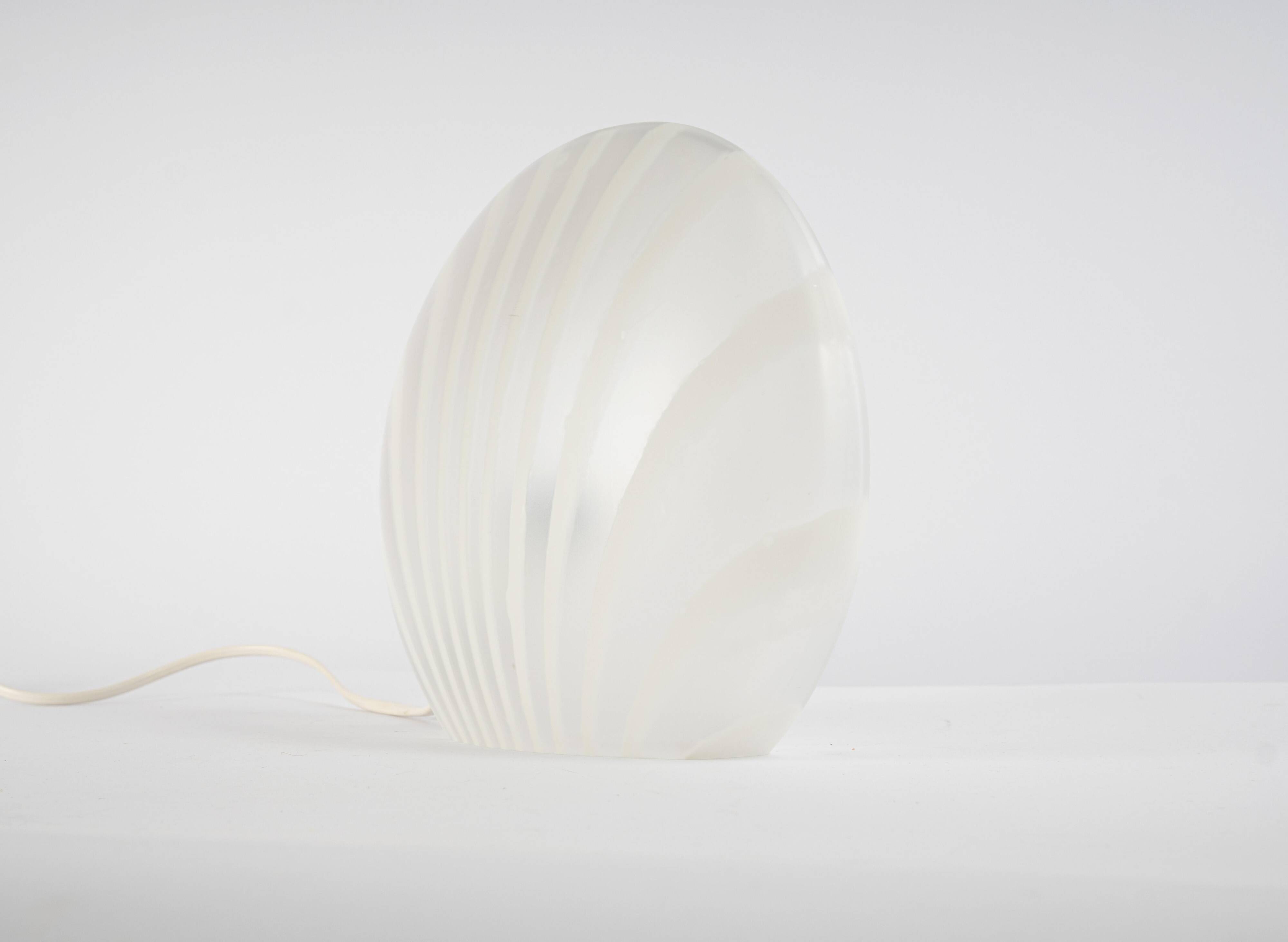 lampe de table en verre motif zèbre Peill & Putzler, Allemagne, années 1970