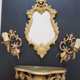 Golden wall ensemble