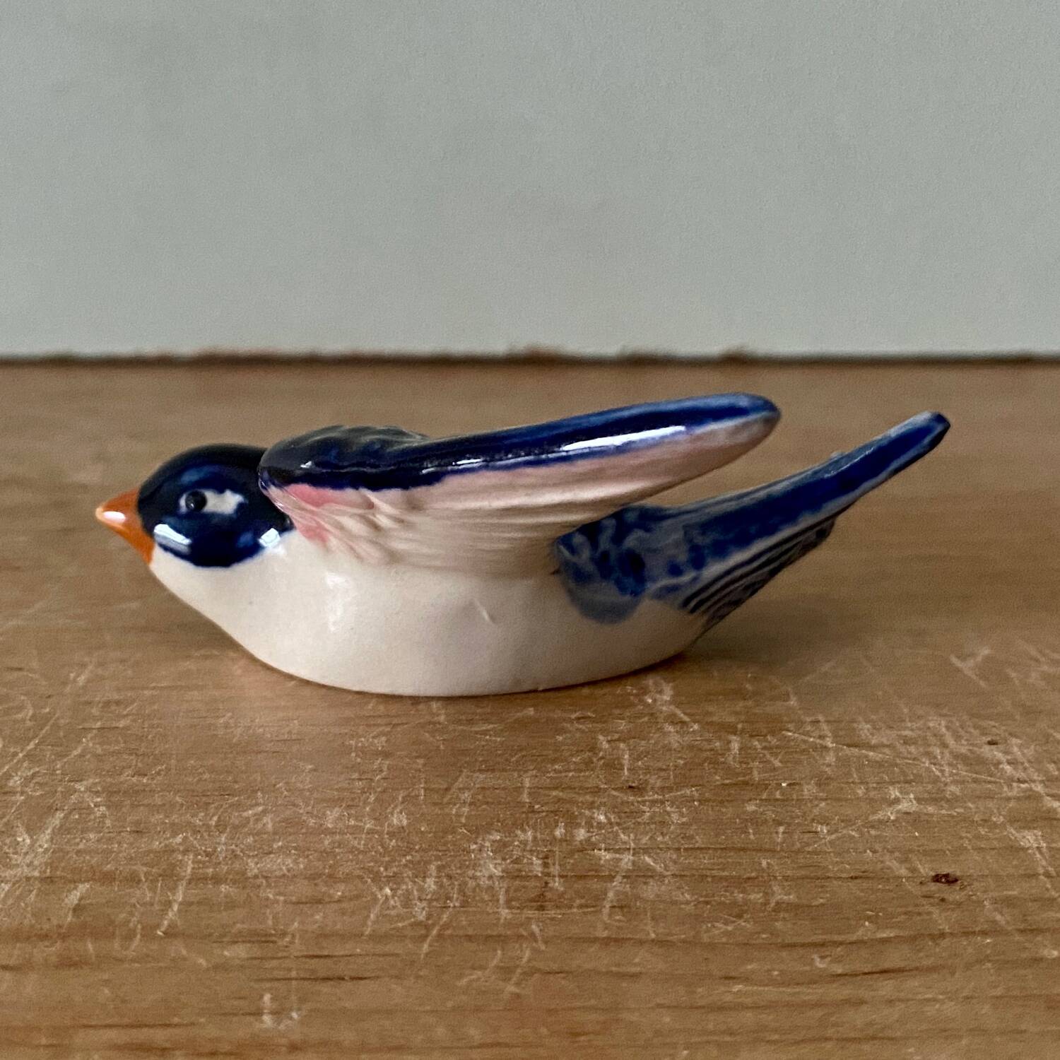 Vintage wall swallow in blue ceramic
